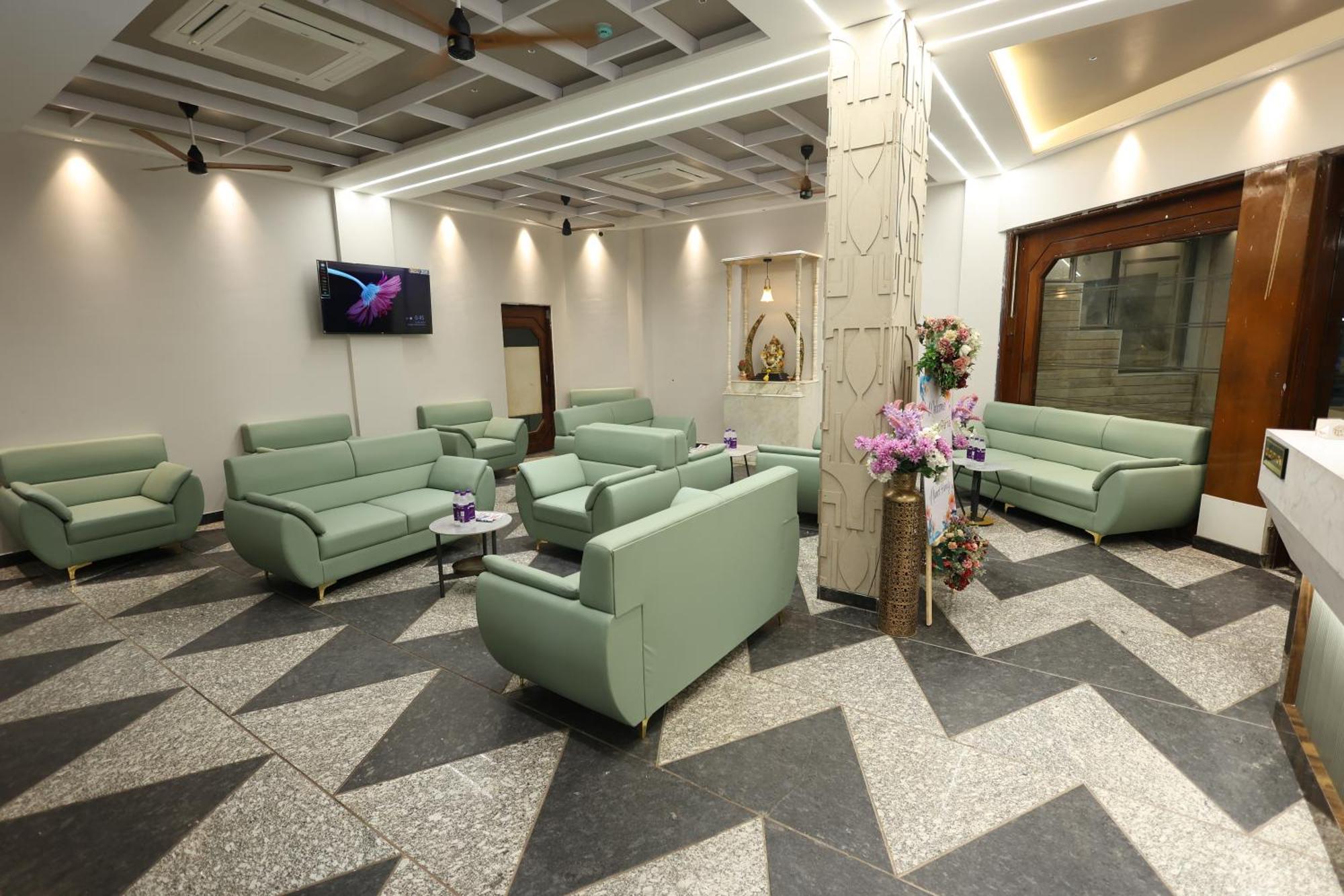 Hotel Statusinn, Ichalkaranji المظهر الخارجي الصورة
